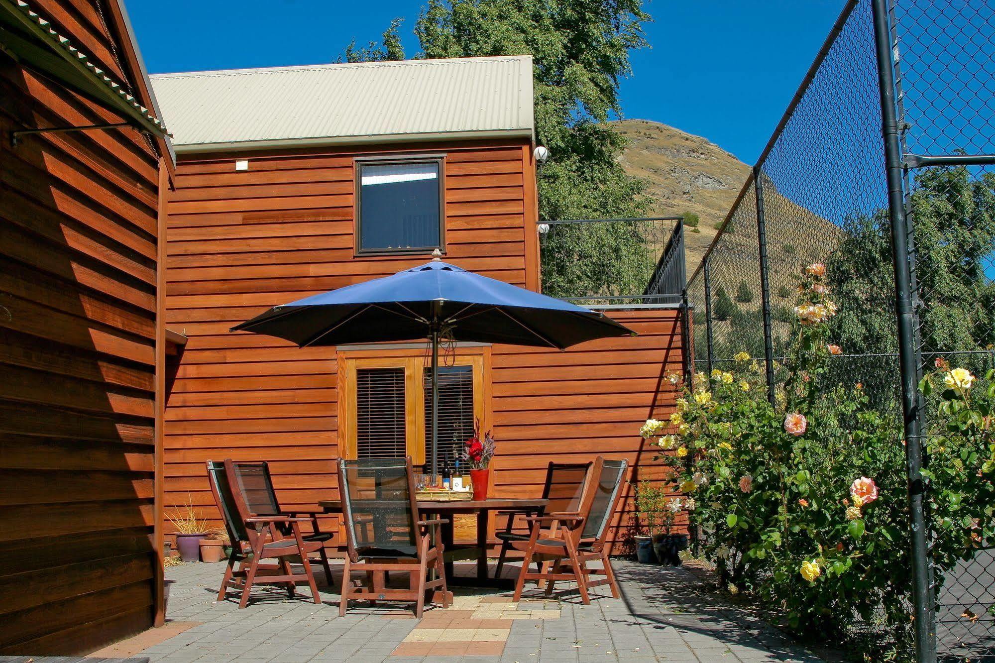 Manata Homestead & Lodge Κουίνσταουν Εξωτερικό φωτογραφία